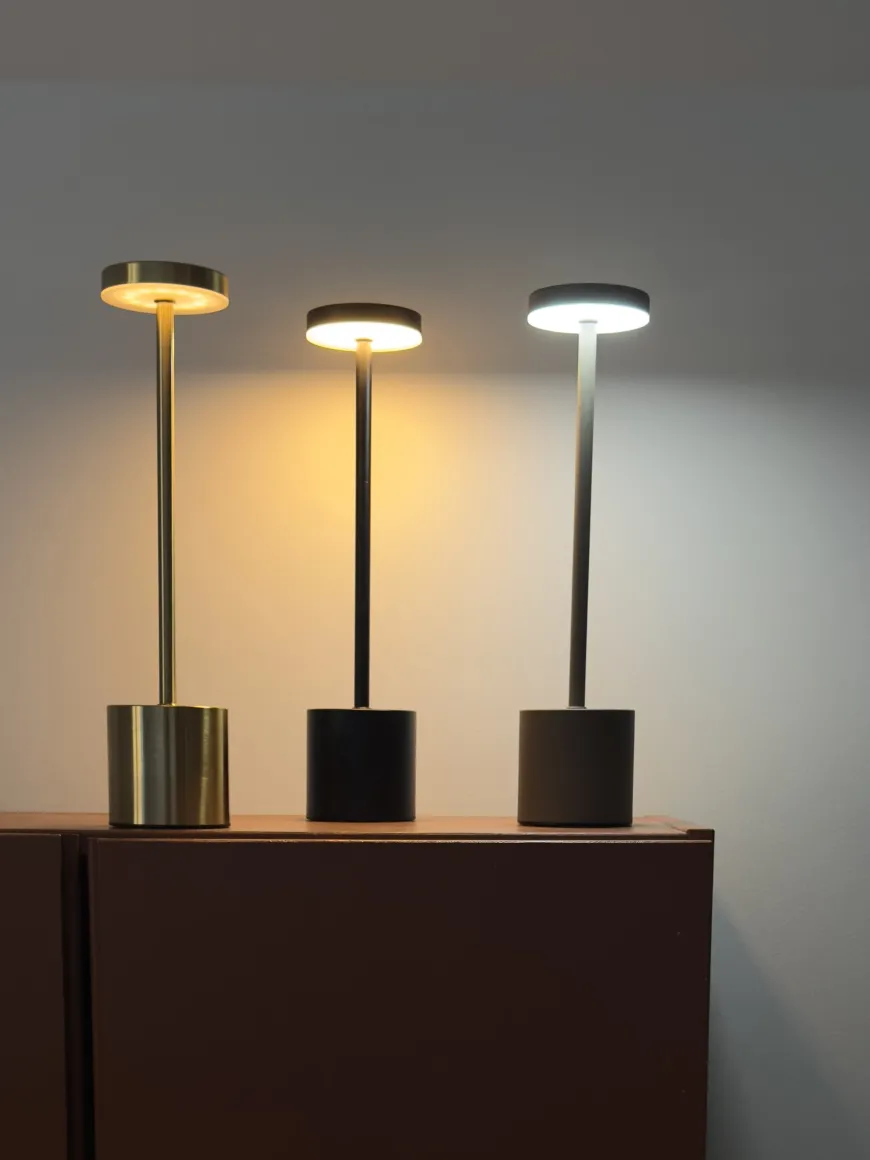 Bordlampe 8x34 cm Sort