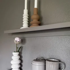 COSTI Lysestage (10,7x10,7x18,5cm) Hvid