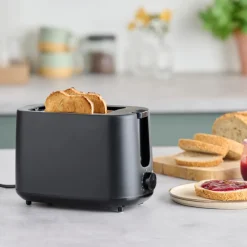 DAY - Brødrister 650-750W Sort