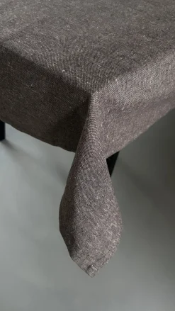 Dug i Brun DEQA (140x270cm) Brun