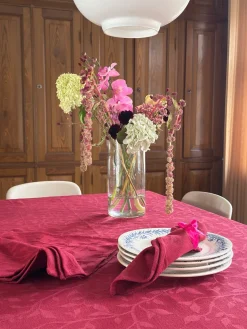 Dug i Jacquard METTE (140x320cm) Kirsebær Rød