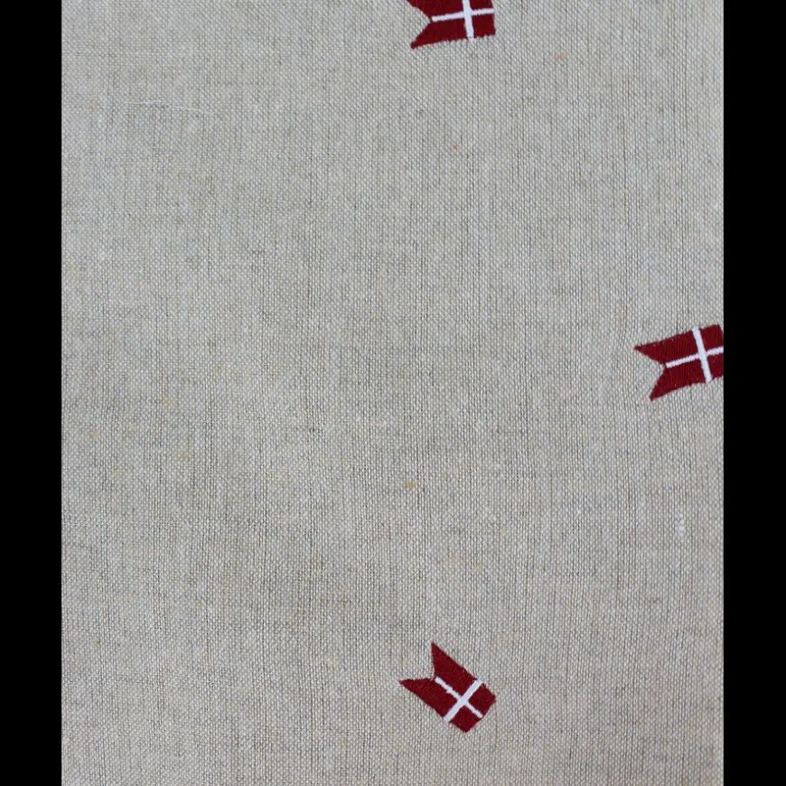 Dug m. Broderet Dansk Flag ( 140x270cm) Hørfarve