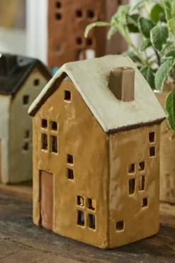 Ib Laursen - Keramik Hus til Fyrfadslys Brighton (7,5 x 13,2 x 11,3 cm)