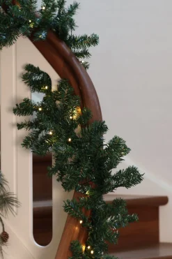 Kunstig Granguirlande m. LED