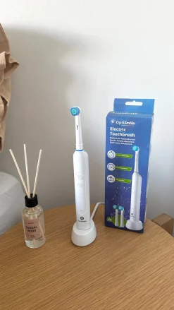 OptiSmile Genopladelig El Tandbørste