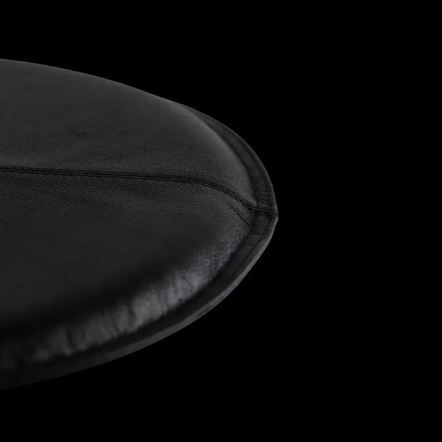 Rund Skindpude. Sort