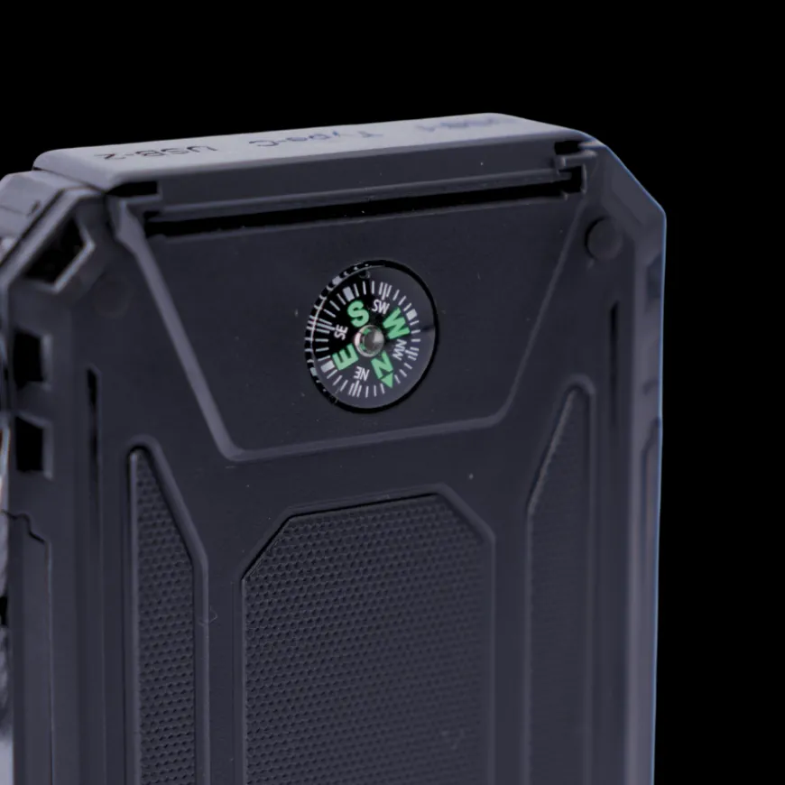 Solar Powerbank 10.000 mah, m. Lommelygte og Kompas