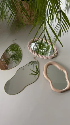 Spejl FADDA (25x34,5x2,7cm) Beige