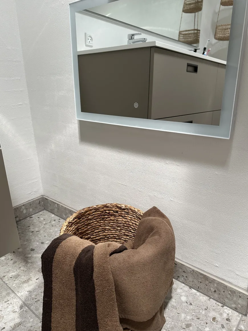 Spejl til Væg Hvid BIRTHE ( 60x40x4cm)