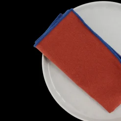 Stofserviet ( 40x40cm). Kavee m. Blå Kant