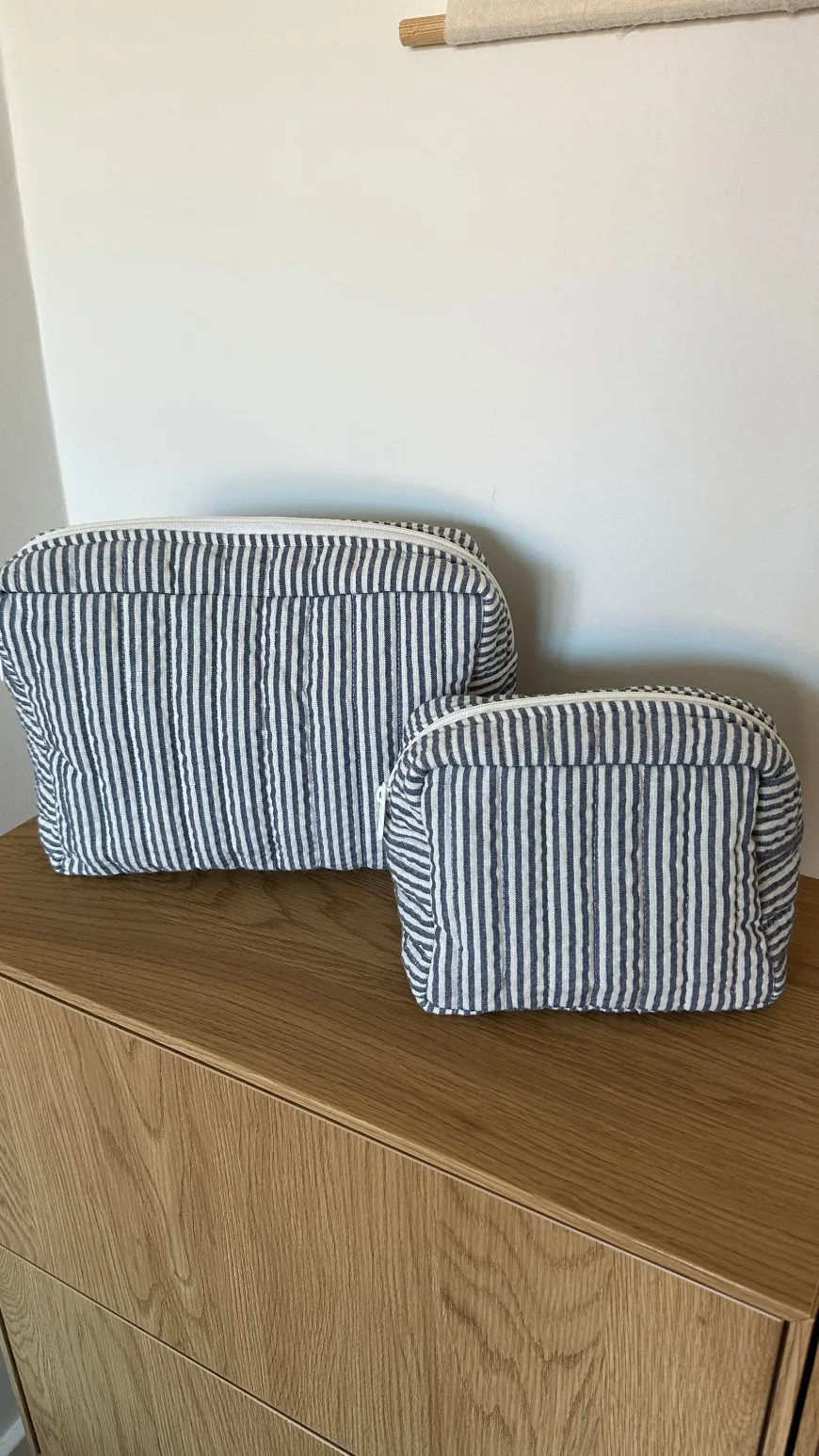 Toilettasker m Beige og Grå Stribe EASON ( 27x10x20cm) Stor