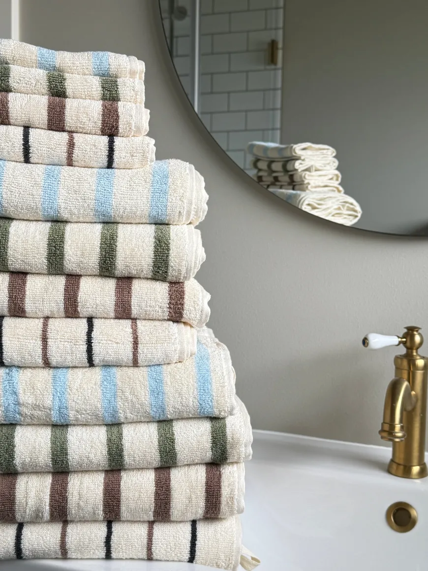 Vaskeklud m Creme, Brun og Grå Stribe FRIDO(30x30cm) 1